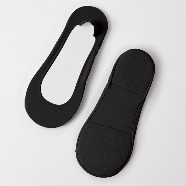 Cotton invisible socks with non-slip sponge sole