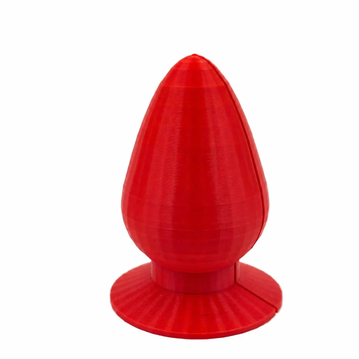 Magnetic cover for rear trailer hitch ball