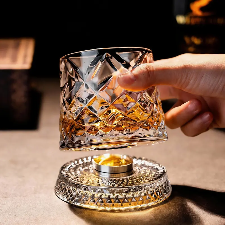 Luxury 360° Rotating Crystal Glass – Star-Cut Stress-Relieving Whiskey/Wine Glass