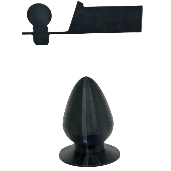 Magnetic cover for rear trailer hitch ball