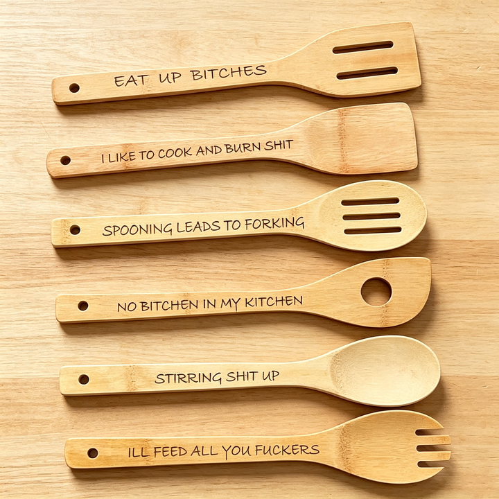 Swearing element cooking spatula