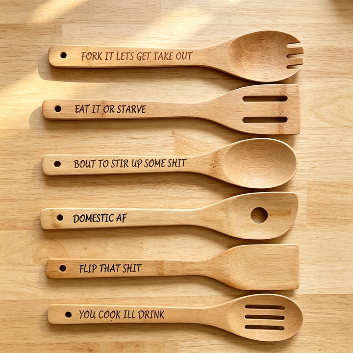 Swearing element cooking spatula