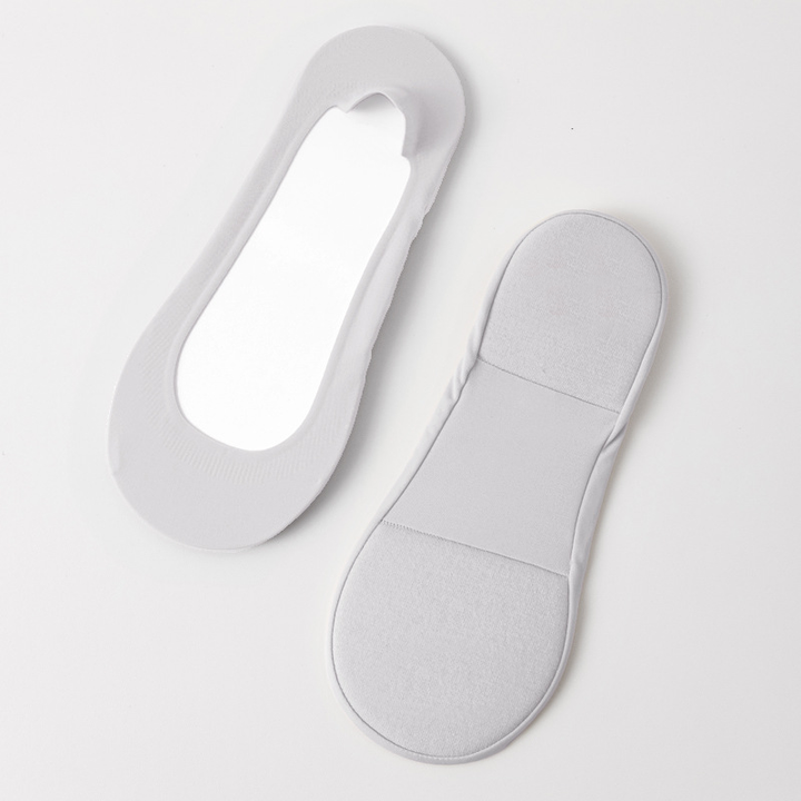 Cotton invisible socks with non-slip sponge sole