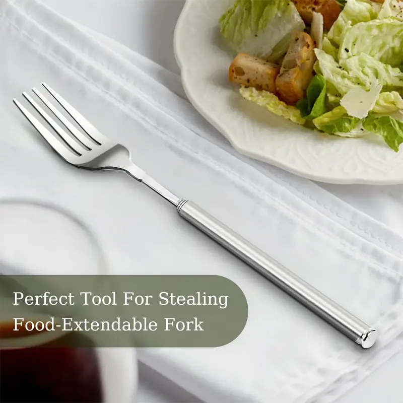 Portable retractable cutlery