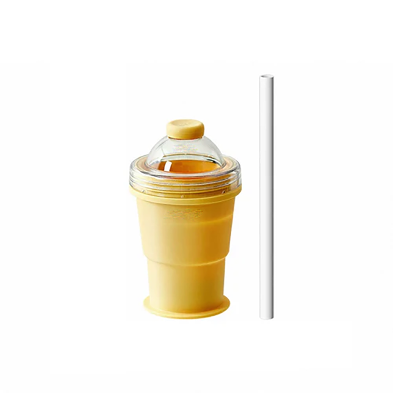 Collapsible Ice Maker Cup with Lid &amp; Straw